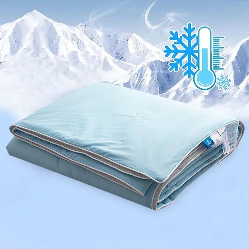 CoolNest™ Ice Silk Summer Comforter – Lightweight, Soft, Twin/King Sizes